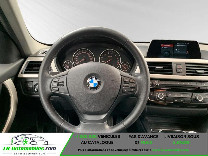 Bmw 318 318i 136 ch BVA 2018 - photo n°9 Bmw 318 318i 136 ch BVA  occasion à Beaupuy - photo n°9