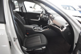 Bmw 318 318i 156 ch BVA  occasion  Beaupuy - photo n5