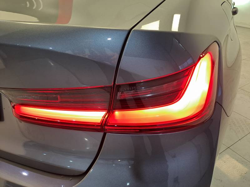 Bmw 320 320d xDrive 190 ch BVA8 M Sport  occasion  Carcassonne - photo n14