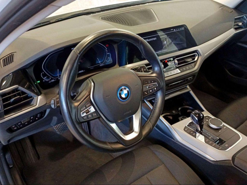 Bmw 320 320e 204 ch BVA 2022 - photo n°9 Bmw 320 320e 204 ch BVA  occasion à L'Union - photo n°9