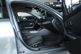 Bmw 330 330d xDrive 286 ch BVA  occasion  Beaupuy - photo n8