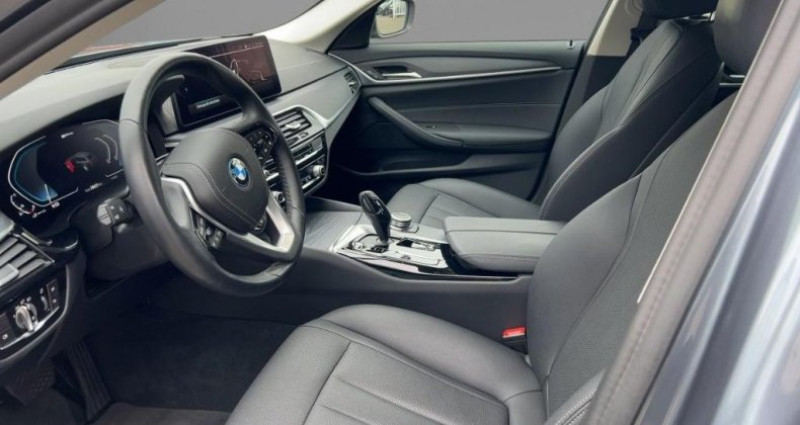 Bmw 520 520 e Touring Park-Assistent HiFi Sport-Lederlen  - photo n°7 Bmw 520 520 e Touring Park-Assistent HiFi Sport-Lederlen  occasion à LEIMBACH - photo n°7
