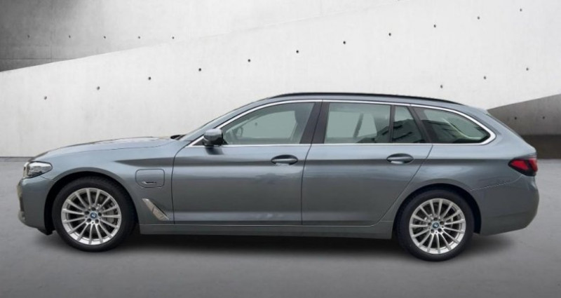 Bmw 520 520 e Touring Park-Assistent HiFi Sport-Lederlen  - photo n°2 Bmw 520 520 e Touring Park-Assistent HiFi Sport-Lederlen  occasion à LEIMBACH - photo n°2