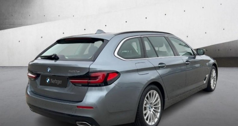Bmw 520 520 e Touring Park-Assistent HiFi Sport-Lederlen  - photo n°4 Bmw 520 520 e Touring Park-Assistent HiFi Sport-Lederlen  occasion à LEIMBACH - photo n°4