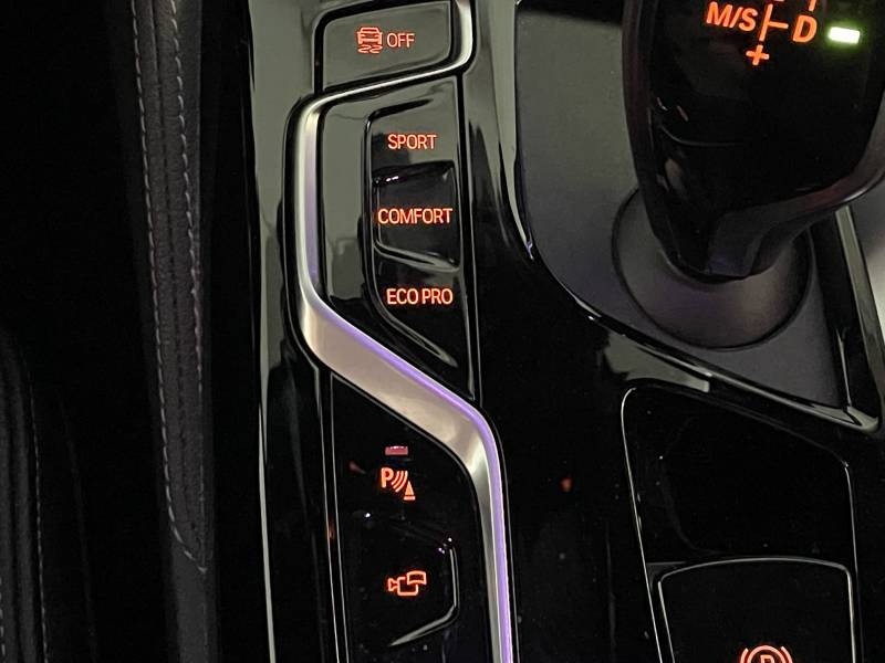 Bmw 520 520d TwinPower Turbo 190 ch BVA8 M Sport  occasion � Lormont - photo n�10