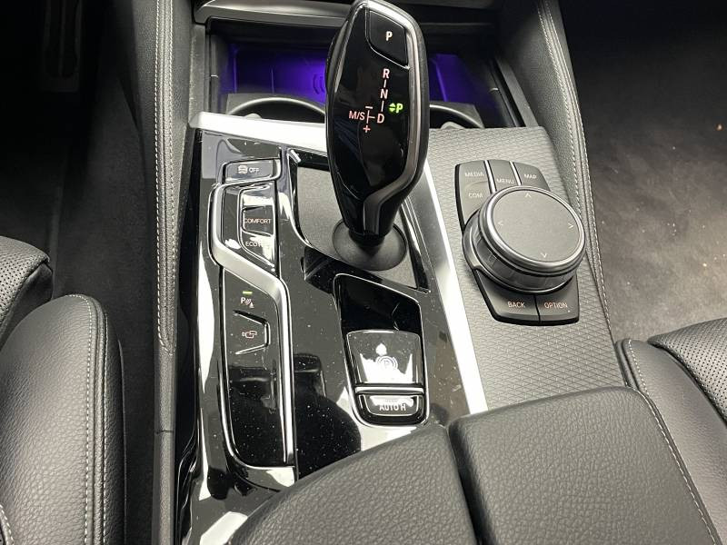 Bmw 520 520d TwinPower Turbo 190 ch BVA8 M Sport  occasion � Lormont - photo n�6