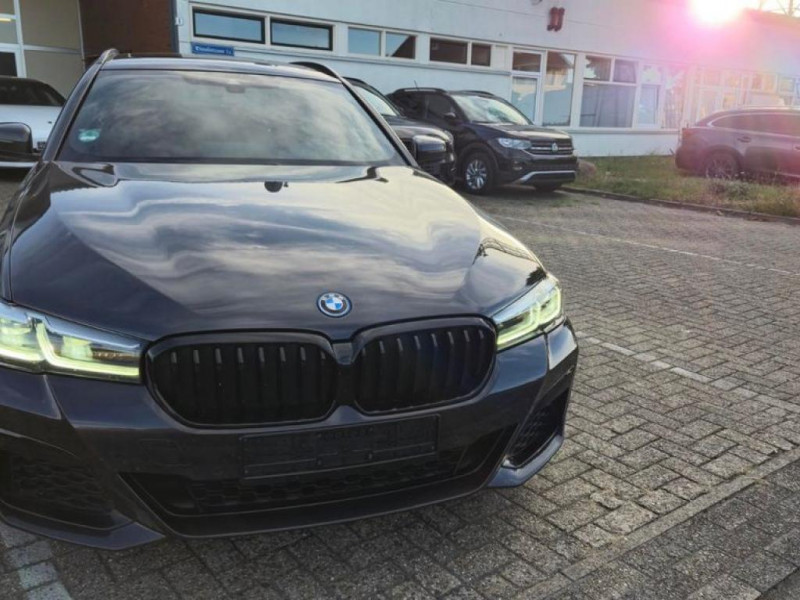 Bmw 520 520e 204 ch BVA 2022 - photo n°2 Bmw 520 520e 204 ch BVA  occasion à L'Union - photo n°2
