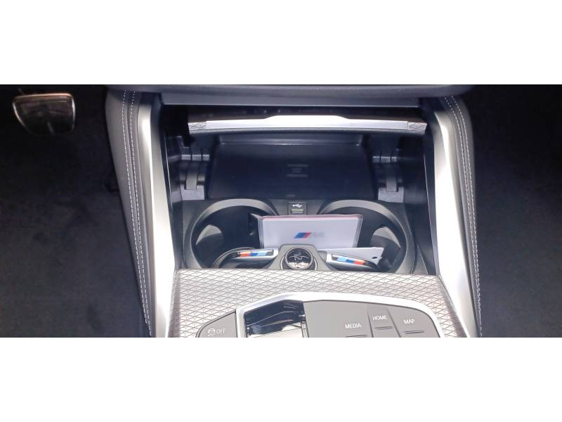 Bmw i4 eDrive35 286 ch BVA M Sport 2025 - photo n°6 Bmw i4 eDrive35 286 ch BVA M Sport  occasion à Lormont - photo n°6