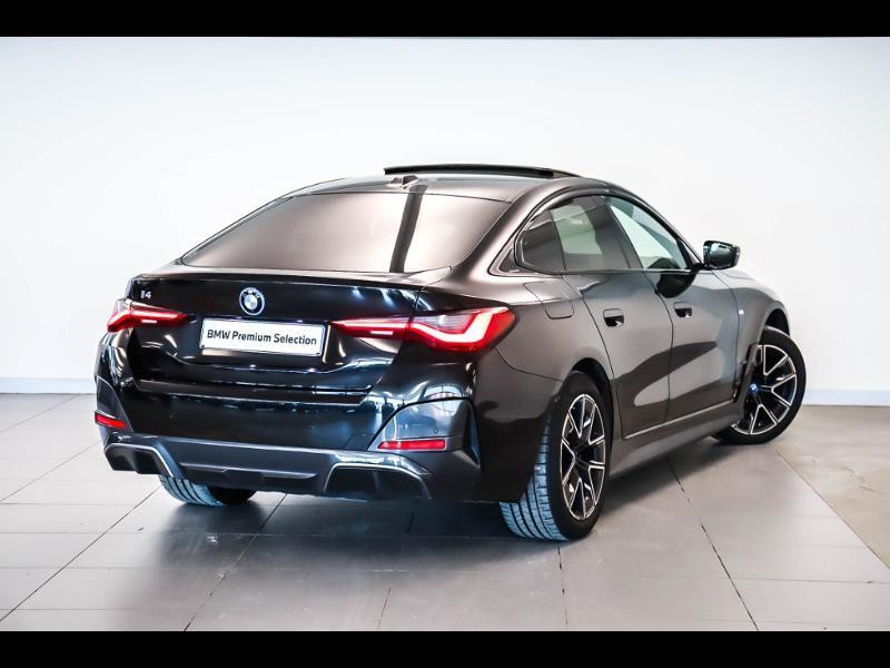 Bmw i4 eDrive35 286ch M Sport  occasion  Velizy - photo n4