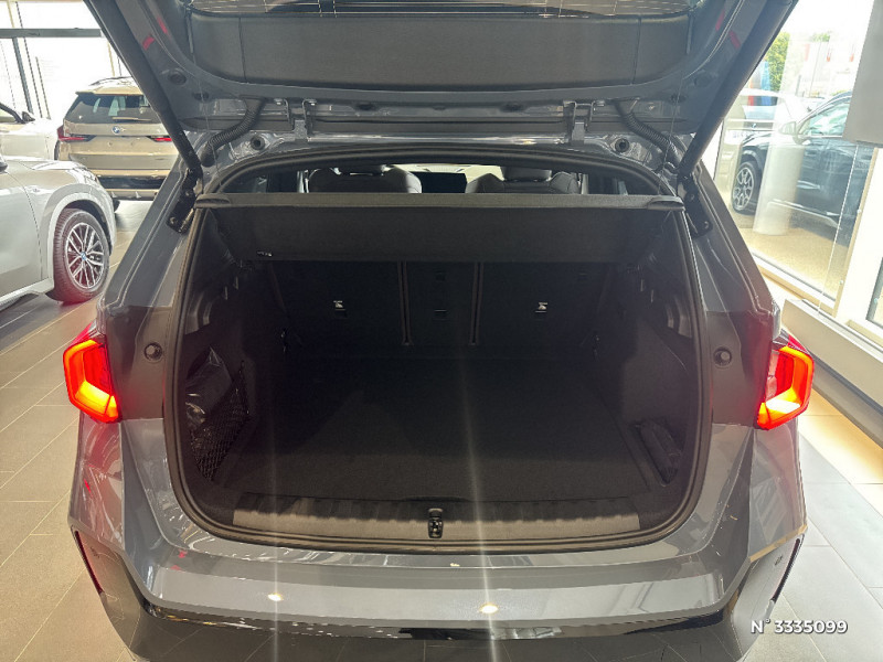 Bmw iX iX1 20eDrive M SORT PRO 204 ch (U11)  occasion  Saint-Maximin - photo n10
