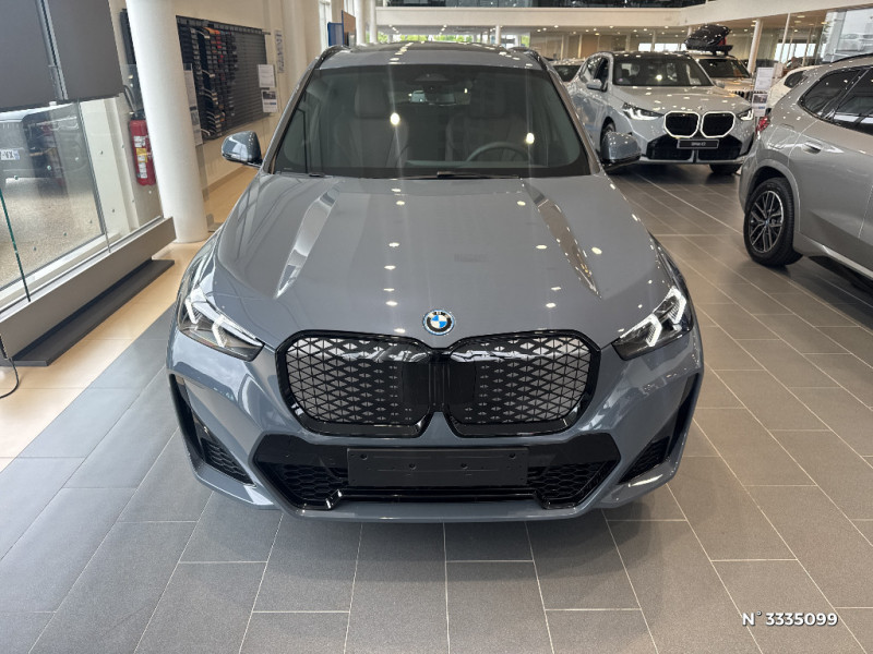 Bmw iX iX1 20eDrive M SORT PRO 204 ch (U11)  occasion  Saint-Maximin - photo n2