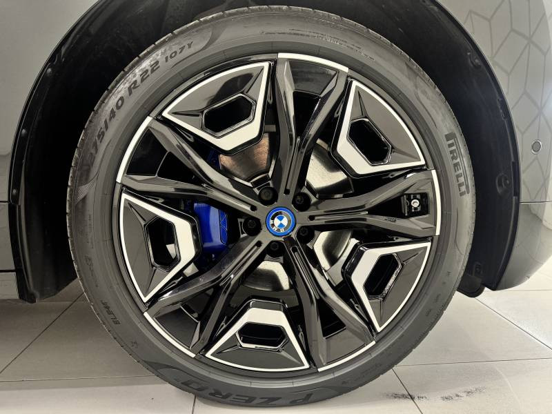 Bmw iX xDrive50 523ch Edition Sport  occasion � Carcassonne - photo n�12
