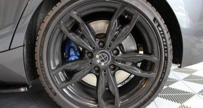 Bmw Serie 1 135i - BVA Sport BERLINE F20 M Performance PHASE 2015 - photo n°5 Bmw Serie 1 135i - BVA Sport BERLINE F20 M Performance PHASE  occasion à Montelier - photo n°5