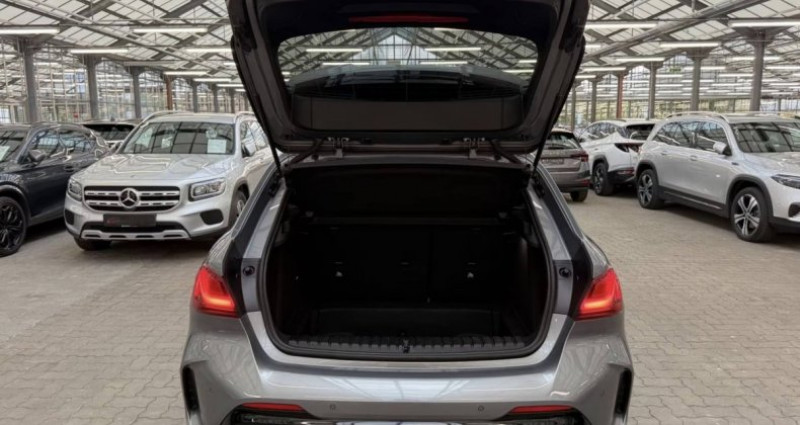 Bmw Serie 1 M135 i xDrive M Performance *LED*Pano 2022 - photo n°6 Bmw Serie 1 M135 i xDrive M Performance *LED*Pano  occasion à sarcelles - photo n°6