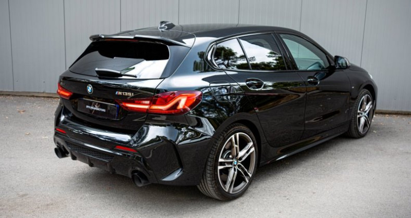 Bmw Serie 1 M135iA xDrive 306ch 2019 - photo n°2 Bmw Serie 1 M135iA xDrive 306ch  occasion à Vence - photo n°2
