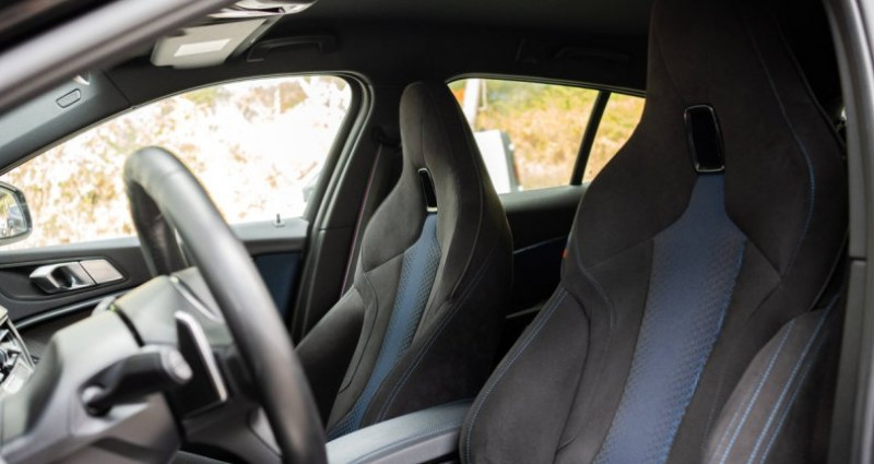 Bmw Serie 1 M135iA xDrive 306ch 2019 - photo n°7 Bmw Serie 1 M135iA xDrive 306ch  occasion à Vence - photo n°7