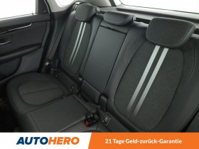 Bmw Serie 2 Active Tourer 218d 150 ch BVA  occasion  Beaupuy - photo n8