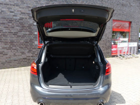 Bmw Serie 2 Active Tourer 220i 192 ch BVA  occasion  Beaupuy - photo n9
