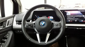 Bmw Serie 2 Active Tourer 230e xDrive 326 ch BVA  occasion  Beaupuy - photo n5