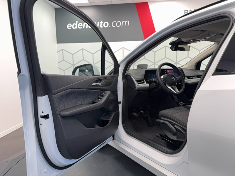 Bmw Serie 2 Active Tourer 218i 136 ch DKG7  5p 2024 - photo n°17 Bmw Serie 2 Active Tourer 218i 136 ch DKG7  5p  occasion à Limoges - photo n°17