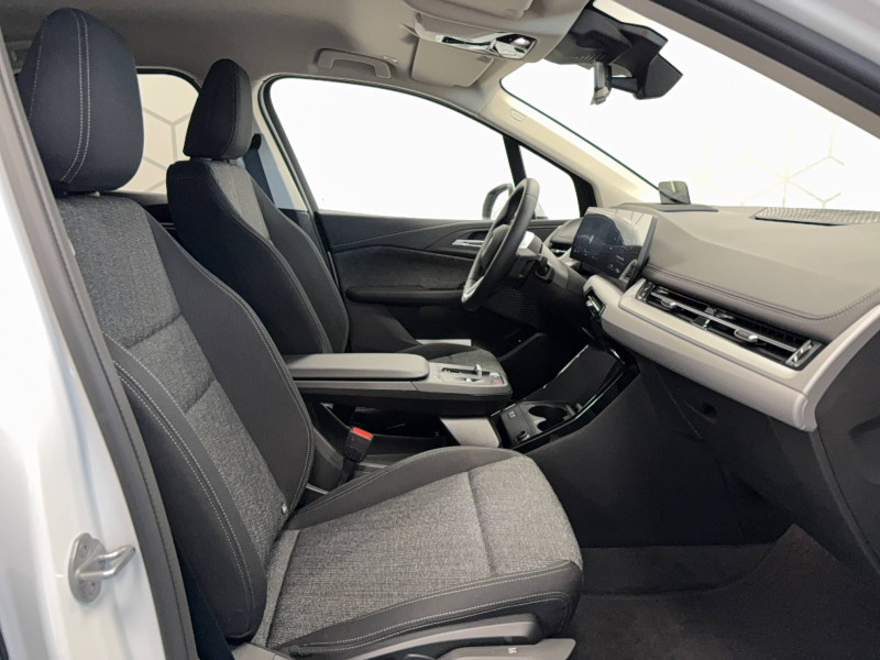 Bmw Serie 2 Active Tourer 218i 136 ch DKG7  5p 2024 - photo n°9 Bmw Serie 2 Active Tourer 218i 136 ch DKG7  5p  occasion à Limoges - photo n°9