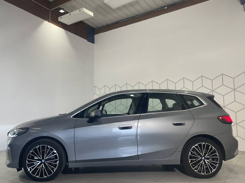 Bmw Serie 2 Active Tourer 220i 170 ch DKG7 Luxury 2024 - photo n°2 Bmw Serie 2 Active Tourer 220i 170 ch DKG7 Luxury  occasion à Tarbes - photo n°2