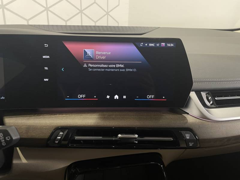 Bmw Serie 2 Active Tourer 220i 170 ch DKG7 Luxury 2024 - photo n°7 Bmw Serie 2 Active Tourer 220i 170 ch DKG7 Luxury  occasion à Tarbes - photo n°7