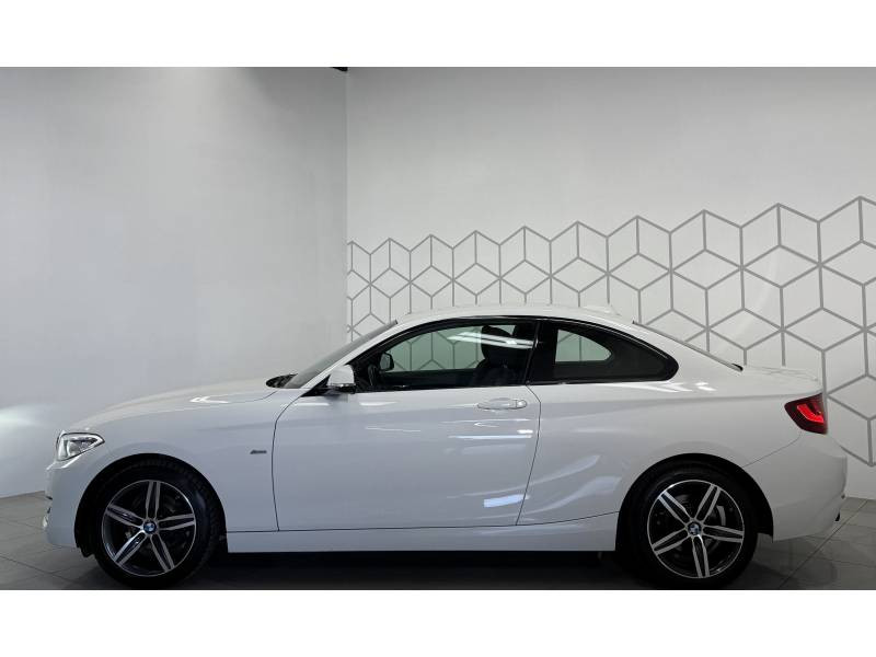 Bmw Serie 2 Coupe 218d 150 ch BVA8 Sport 2017 - photo n°2 Bmw Serie 2 Coupe 218d 150 ch BVA8 Sport  occasion à Tarbes - photo n°2