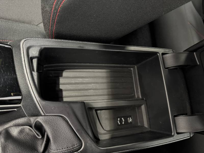 Bmw Serie 2 Coupe 218d 150 ch BVA8 Sport 2017 - photo n°18 Bmw Serie 2 Coupe 218d 150 ch BVA8 Sport  occasion à Tarbes - photo n°18