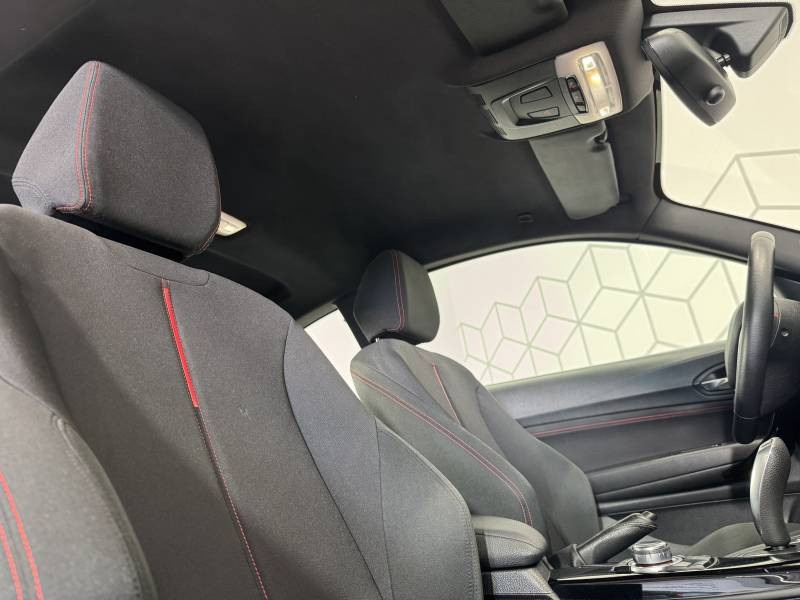 Bmw Serie 2 Coupe 218d 150 ch BVA8 Sport 2017 - photo n°16 Bmw Serie 2 Coupe 218d 150 ch BVA8 Sport  occasion à Tarbes - photo n°16