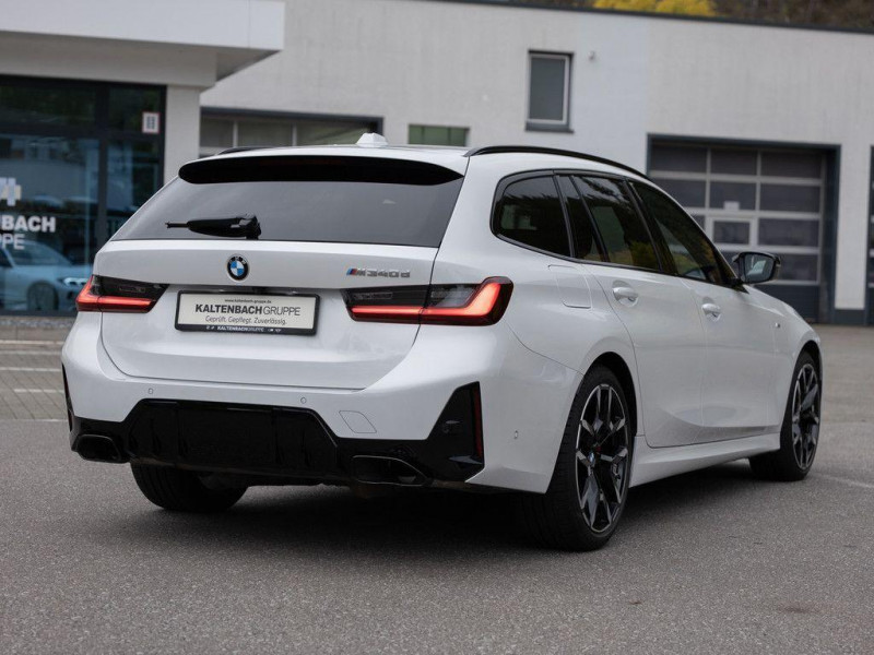 Bmw Serie 3 Touring d Touring xDrive PANO LED HUD NAVI H/K KLIMA 2024 - photo n°2 Bmw Serie 3 Touring d Touring xDrive PANO LED HUD NAVI H/K KLIMA  occasion à L'Union - photo n°2