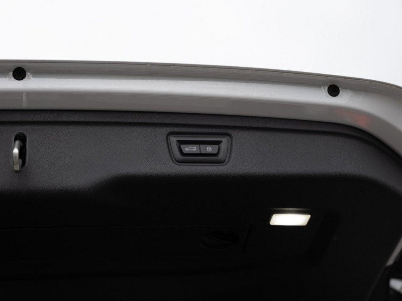 Bmw Serie 3 Touring d Touring xDrive PANO LED HUD NAVI H/K KLIMA 2024 - photo n°11 Bmw Serie 3 Touring d Touring xDrive PANO LED HUD NAVI H/K KLIMA  occasion à L'Union - photo n°11