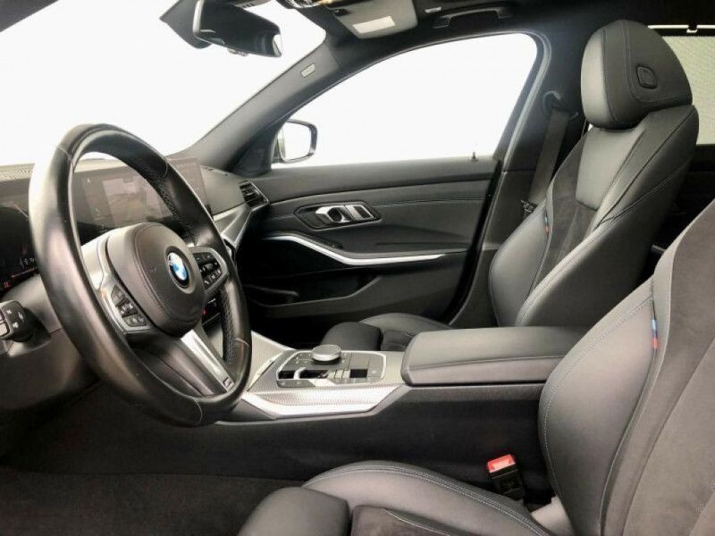 Bmw Serie 3 Touring d xDrive SAG M Sport AHK/PANO/CAM/ACC/LED+ 2023 - photo n°8 Bmw Serie 3 Touring d xDrive SAG M Sport AHK/PANO/CAM/ACC/LED+  occasion à L'Union - photo n°8
