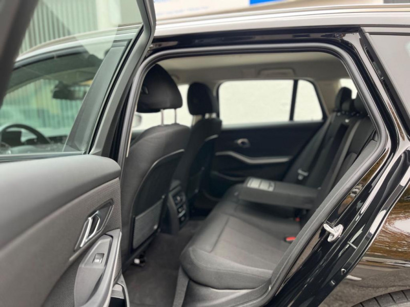 Bmw Serie 3 Touring e Advantage SAG+ Navi+LED + SpurhalteAssist 2022 - photo n°10 Bmw Serie 3 Touring e Advantage SAG+ Navi+LED + SpurhalteAssist  occasion à L'Union - photo n°10