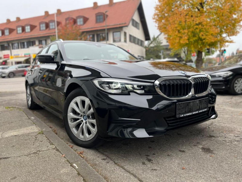 Bmw Serie 3 Touring e Advantage SAG+ Navi+LED + SpurhalteAssist 2022 - photo n°3 Bmw Serie 3 Touring e Advantage SAG+ Navi+LED + SpurhalteAssist  occasion à L'Union - photo n°3