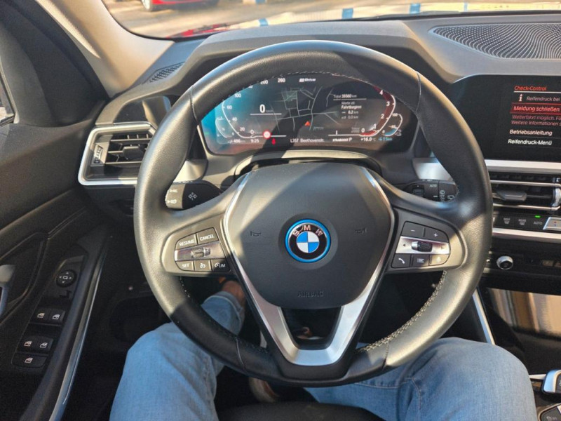 Bmw Serie 3 Touring eT xDrive Sport Line LED NAVI 2022 - photo n°7 Bmw Serie 3 Touring eT xDrive Sport Line LED NAVI  occasion à L'Union - photo n°7