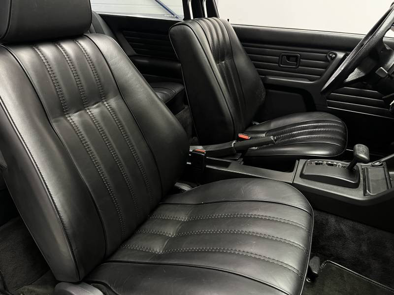 Bmw Serie 3 323i 1984 - photo n°9 Bmw Serie 3 323i  occasion à Carcassonne - photo n°9