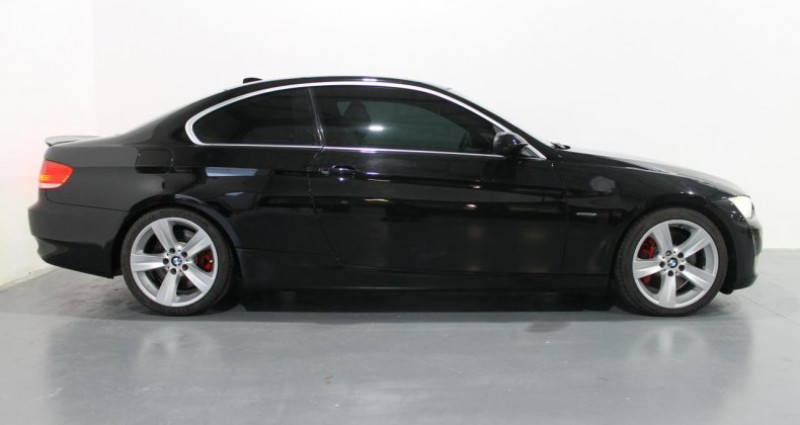 Bmw Serie 3 335i Coupé Luxe - BVA E92 PHASE 1 2007 - photo n°4 Bmw Serie 3 335i Coupé Luxe - BVA E92 PHASE 1  occasion à Saint André de corcy - photo n°4