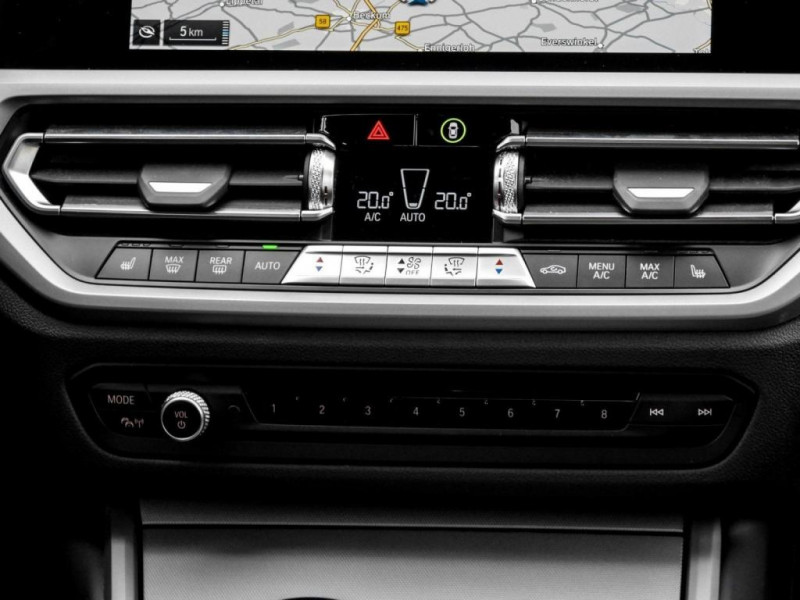 Bmw Serie 3 e ADVANTAGE+HiFi+SHZ+LC PROF+17 2022 - photo n°9 Bmw Serie 3 e ADVANTAGE+HiFi+SHZ+LC PROF+17  occasion à L'Union - photo n°9