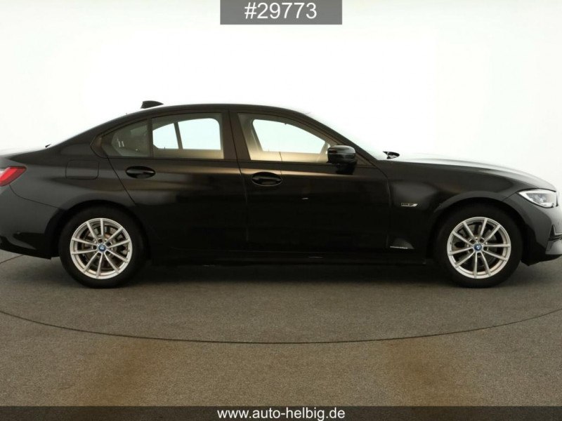 Bmw Serie 3 e lim Advantage #LiveCockpit#Laser#AHK#HiFi# 2022 - photo n°7 Bmw Serie 3 e lim Advantage #LiveCockpit#Laser#AHK#HiFi#  occasion à L'Union - photo n°7