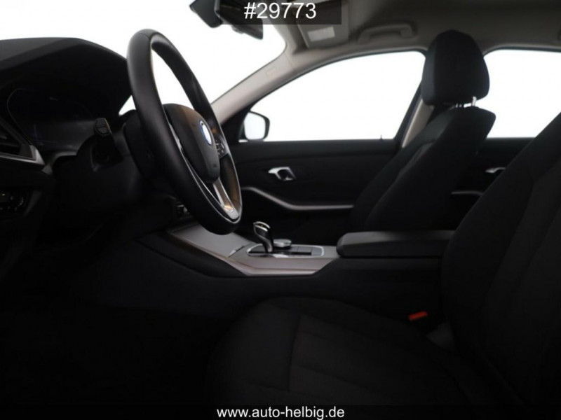 Bmw Serie 3 e lim Advantage #LiveCockpit#Laser#AHK#HiFi# 2022 - photo n°12 Bmw Serie 3 e lim Advantage #LiveCockpit#Laser#AHK#HiFi#  occasion à L'Union - photo n°12