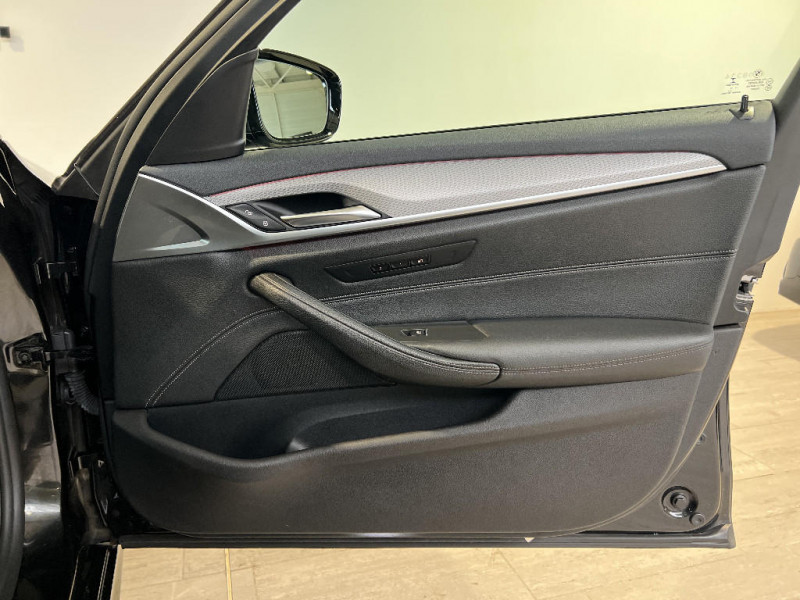 Bmw Serie 5 518d 150 ch BVA8 M Sport  occasion  Rivery - photo n19