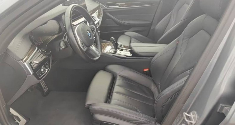Bmw Serie 5 530 d xDrive M Sport 20´´ HK PANO ATTEL chauf aux. 2023 - photo n°7 Bmw Serie 5 530 d xDrive M Sport 20´´ HK PANO ATTEL chauf aux.  occasion à sarcelles - photo n°7