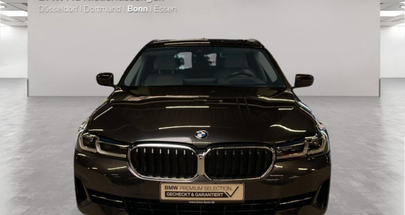 Bmw Serie 5 530 i Touring Massage LiveCockpitProf Head-Up  - photo n°5 Bmw Serie 5 530 i Touring Massage LiveCockpitProf Head-Up  occasion à LEIMBACH - photo n°5