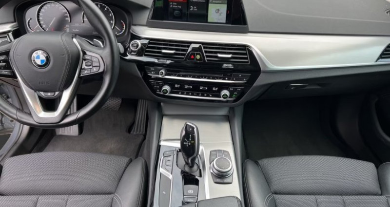 Bmw Serie 5 540 i xDrive 340Ch Touring Sport Line Caméra Alarme / 07 2018 - photo n°3 Bmw Serie 5 540 i xDrive 340Ch Touring Sport Line Caméra Alarme / 07  occasion à Saint-Diéry - photo n°3