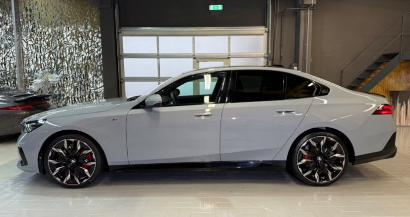 Bmw Serie 5 540d Xdrive M SPORTACKET PRO FULL OPTIONS LEASING POSSIBLE 9 2025 - photo n°6 Bmw Serie 5 540d Xdrive M SPORTACKET PRO FULL OPTIONS LEASING POSSIBLE 9  occasion à Montévrain - photo n°6