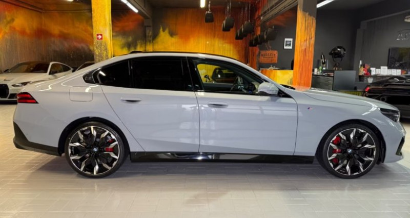Bmw Serie 5 540d Xdrive M SPORTACKET PRO FULL OPTIONS LEASING POSSIBLE 9 2025 - photo n°3 Bmw Serie 5 540d Xdrive M SPORTACKET PRO FULL OPTIONS LEASING POSSIBLE 9  occasion à Montévrain - photo n°3