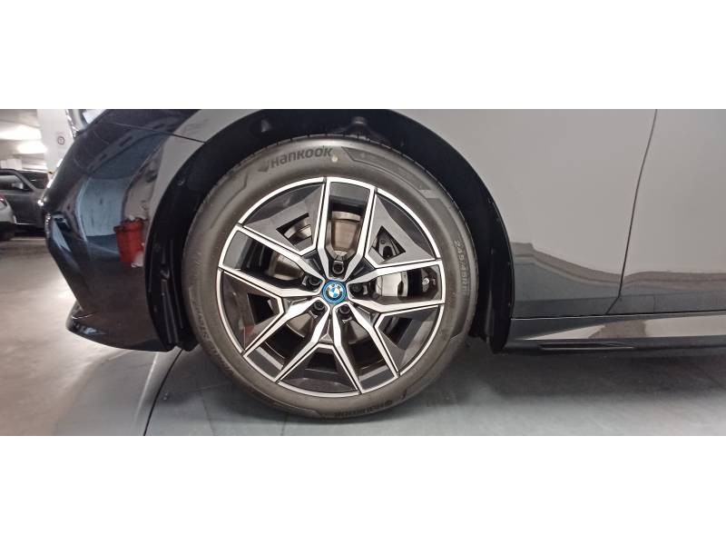 Bmw Serie 5 i5 eDrive40 340 ch M Sport 2025 - photo n°9 Bmw Serie 5 i5 eDrive40 340 ch M Sport  occasion à Lormont - photo n°9