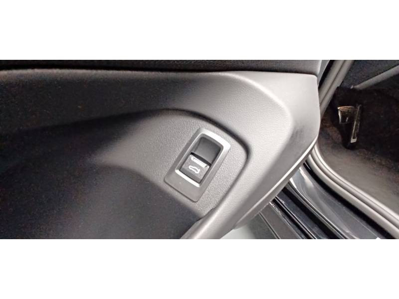 Bmw Serie 5 i5 eDrive40 340 ch M Sport 2025 - photo n°19 Bmw Serie 5 i5 eDrive40 340 ch M Sport  occasion à Lormont - photo n°19