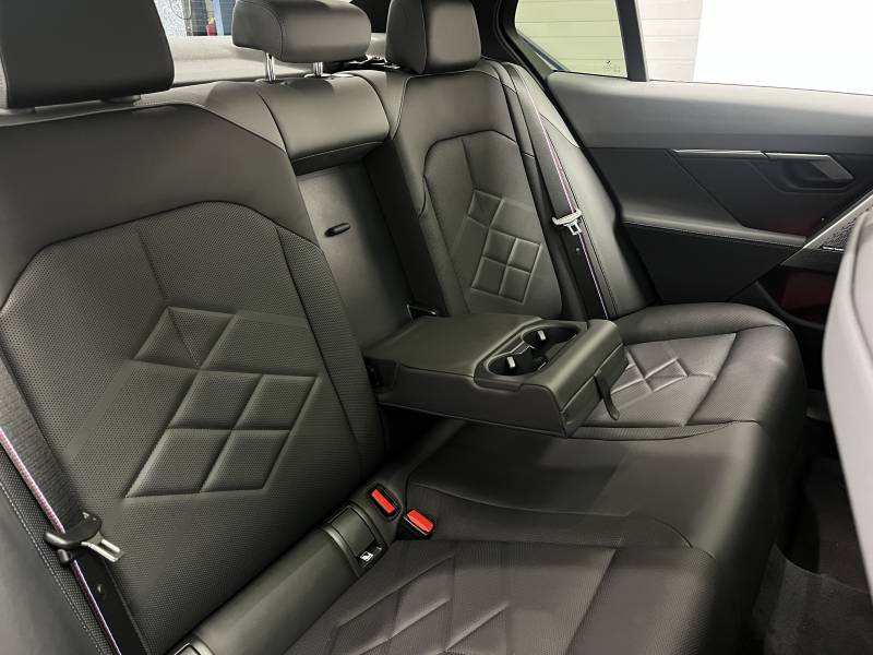 Bmw Serie 5 i5 M60 xDrive 601 ch 2025 - photo n°18 Bmw Serie 5 i5 M60 xDrive 601 ch  occasion à Carcassonne - photo n°18